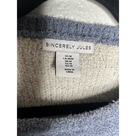 Sincerely Jules Sweater Womens Medium Blue White Star Print Fuzzy Knit Pullover - Picture 3 of 6